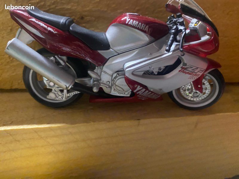 Lots motos (image 1)