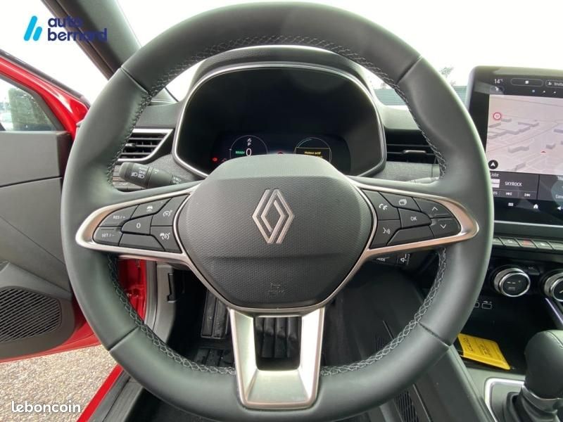 Renault Clio 1.6 E-Tech 145ch full hybrid Techno - 24 (image 14)