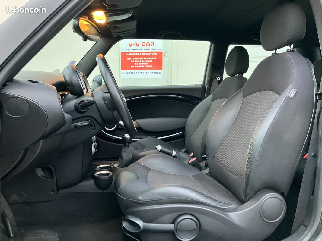 MINI HATCH R56 Cooper 1.6 D 110ch Pack Chili/Garantie 6 mois/Système Star Stop/ Clim/Vitres électriques (image 10)