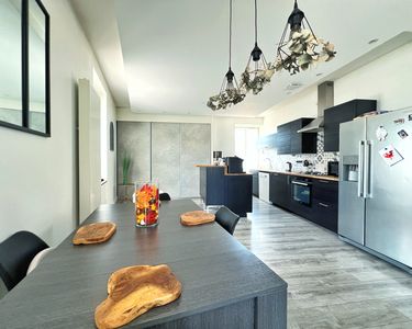 Appartement 274 000 € - 96 m²