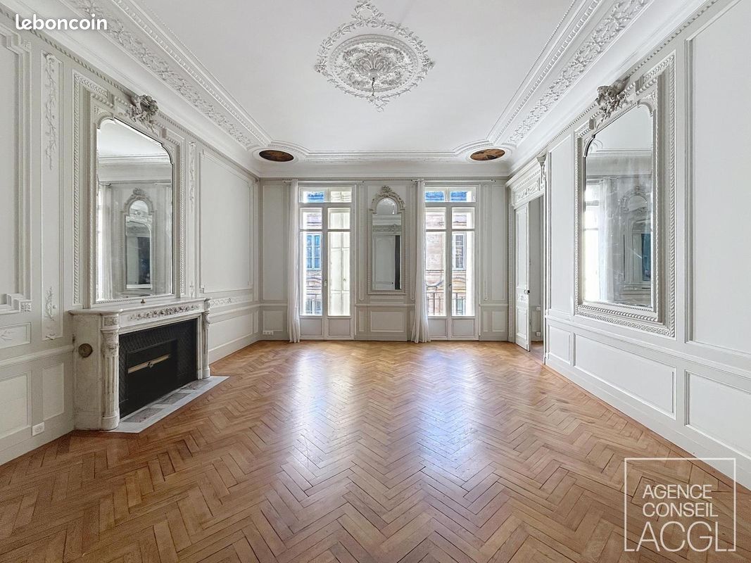 Appartement 4 pièces 122 m² · à Bordeaux · 122 m² · 1 800 €/mois