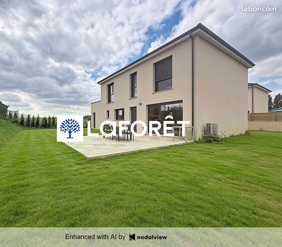 Maison 5 pièces 156 m² · à Feucherolles · 156 m² · 2 600 €