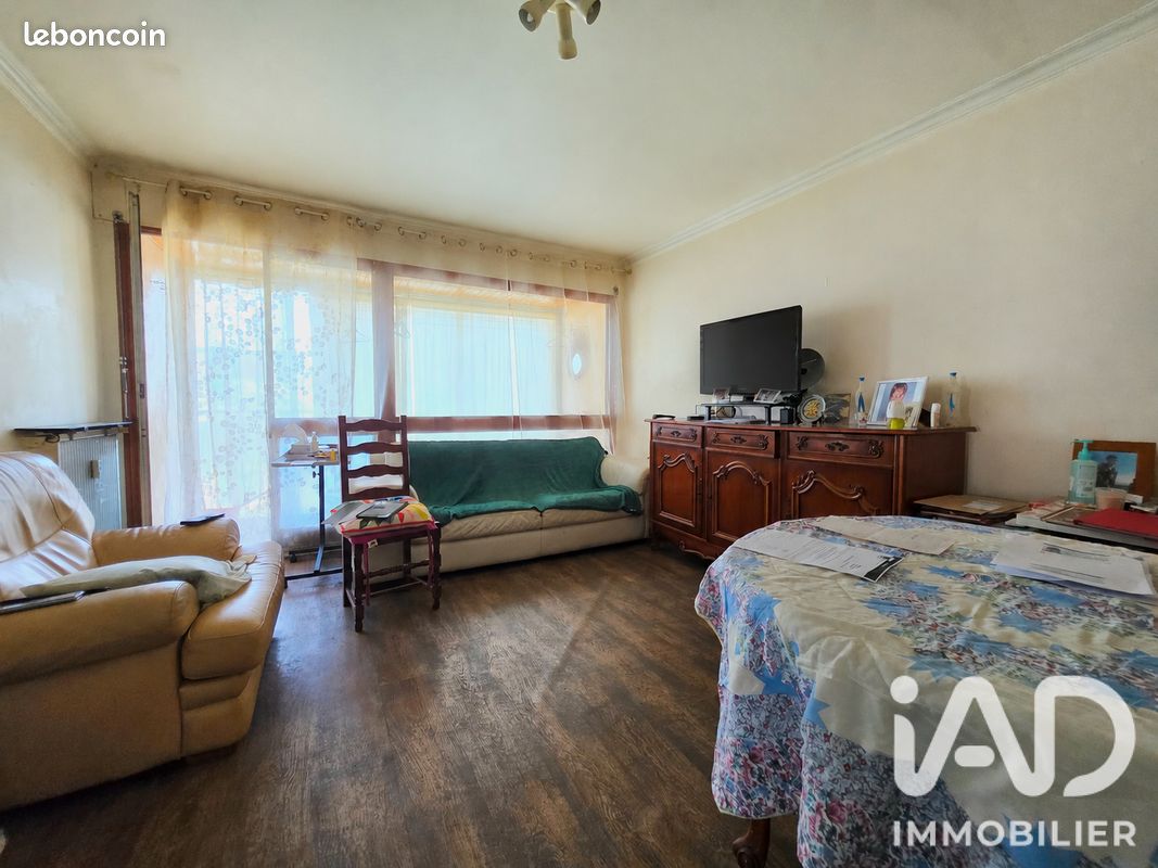 Appartement 3 pièces 64 m² · à Avignon · 64 m² · 53 000 €
