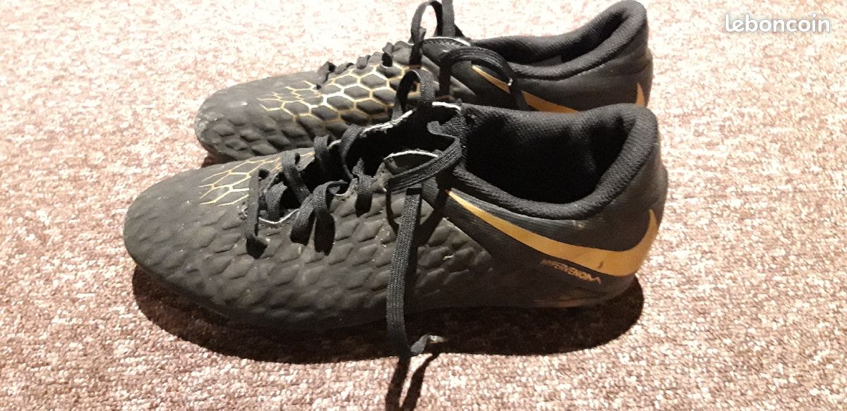 Crampons foot moulés Nike Hypervenom phantom Chaussures