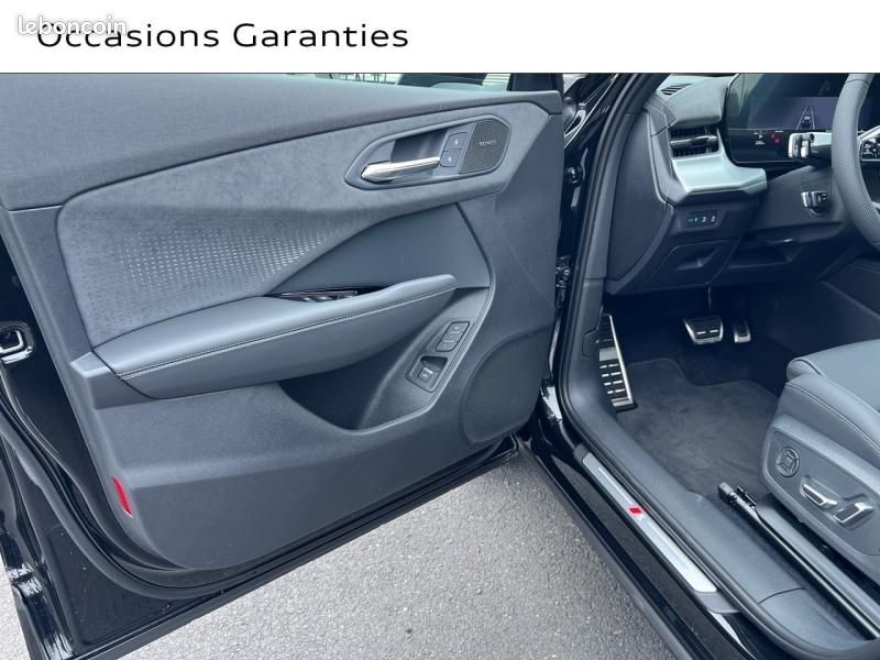 Audi Q3 1.5 TFSI 150ch Hybride S line S tronic 7 (image 20)