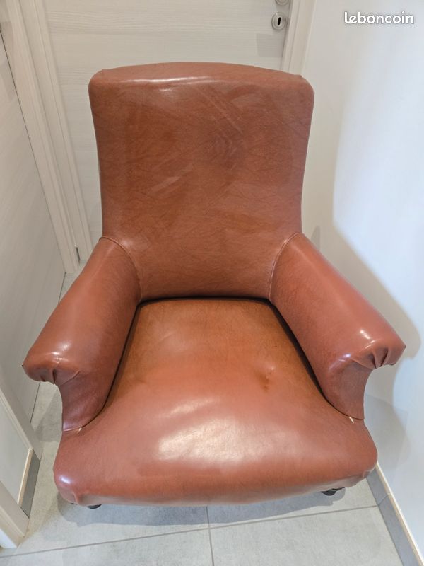 Fauteuil en cuir (image 1)