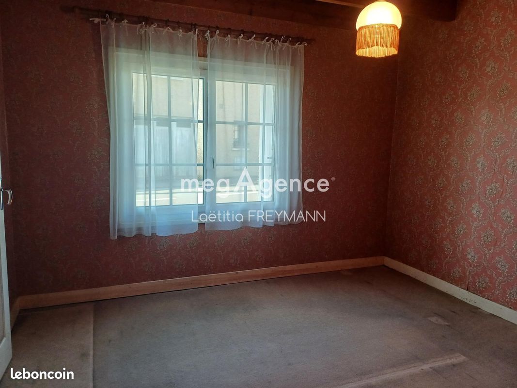 Maison de ville 4 pièces 106 m² - Châteaubernard 16100 (image principale 4)