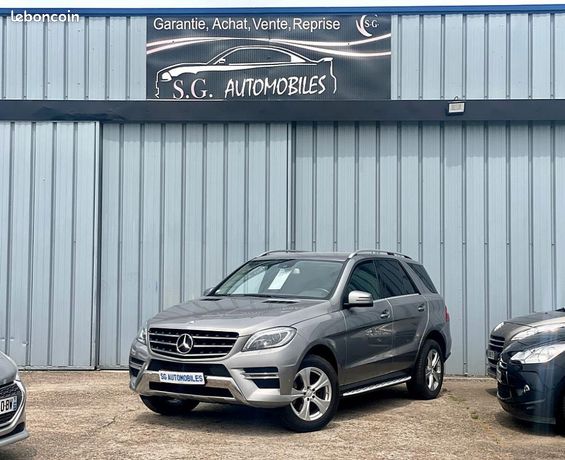 1 Mercedes Benz Classe M, année 2010 avec barres de toit - Résultat du  26/04/2023