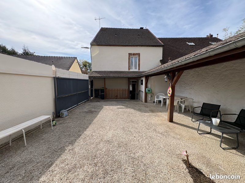 Maison 4 pièces 113 m² · à Bagneaux · 113 m² · 135 000 €