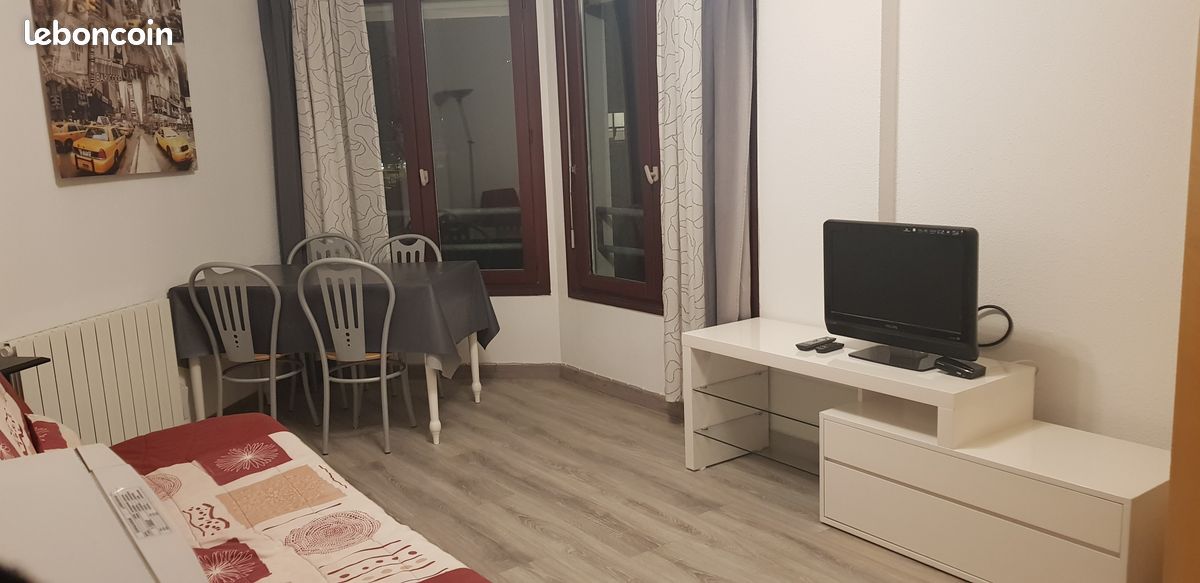 Appartement 1 pièce 23 m² · à Annemasse · 23 m² · 700 €
