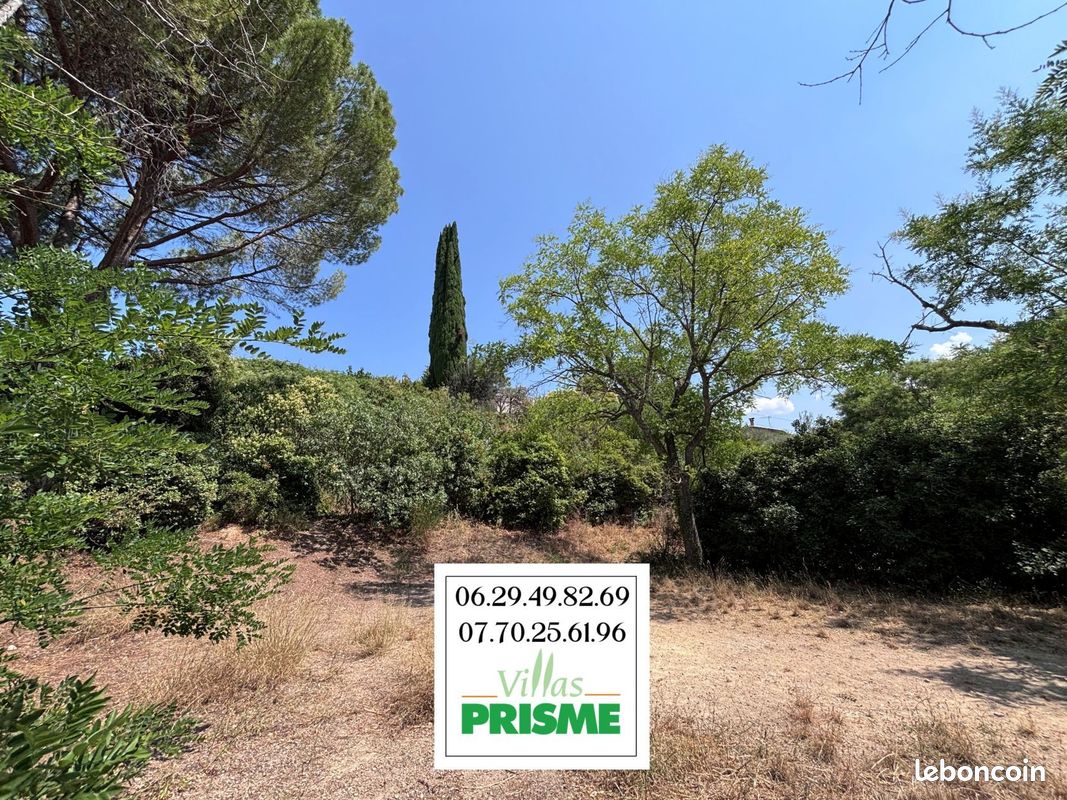 Terrain 800 m² · à Allauch · 800 m² · 280 000 €