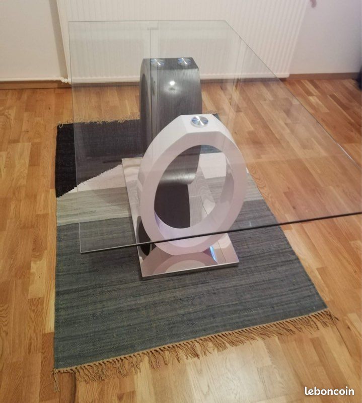 Table en verre 6 personnes (image 1)