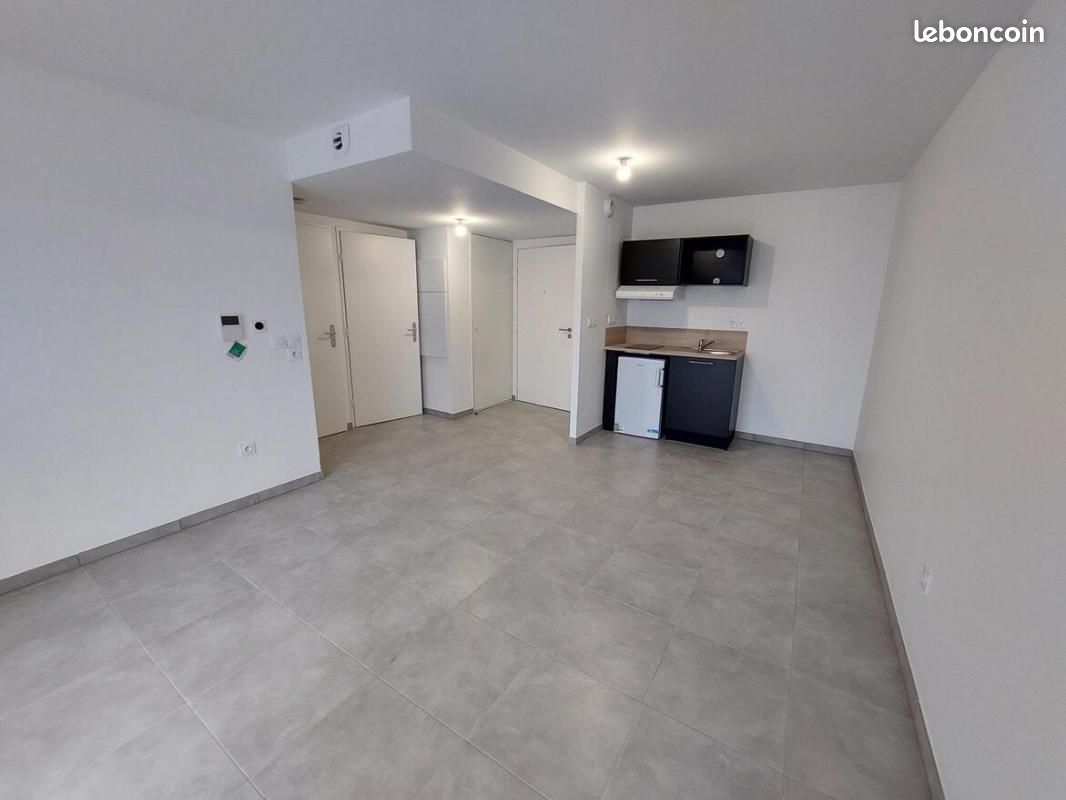 Appartement 2 pièces 43 m² · à Grenoble · 43 m² · 681 €