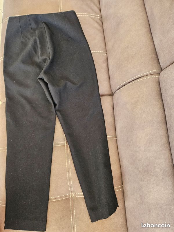 A saisir petit prix pantalon noir 36 Stradivarius (image 5)