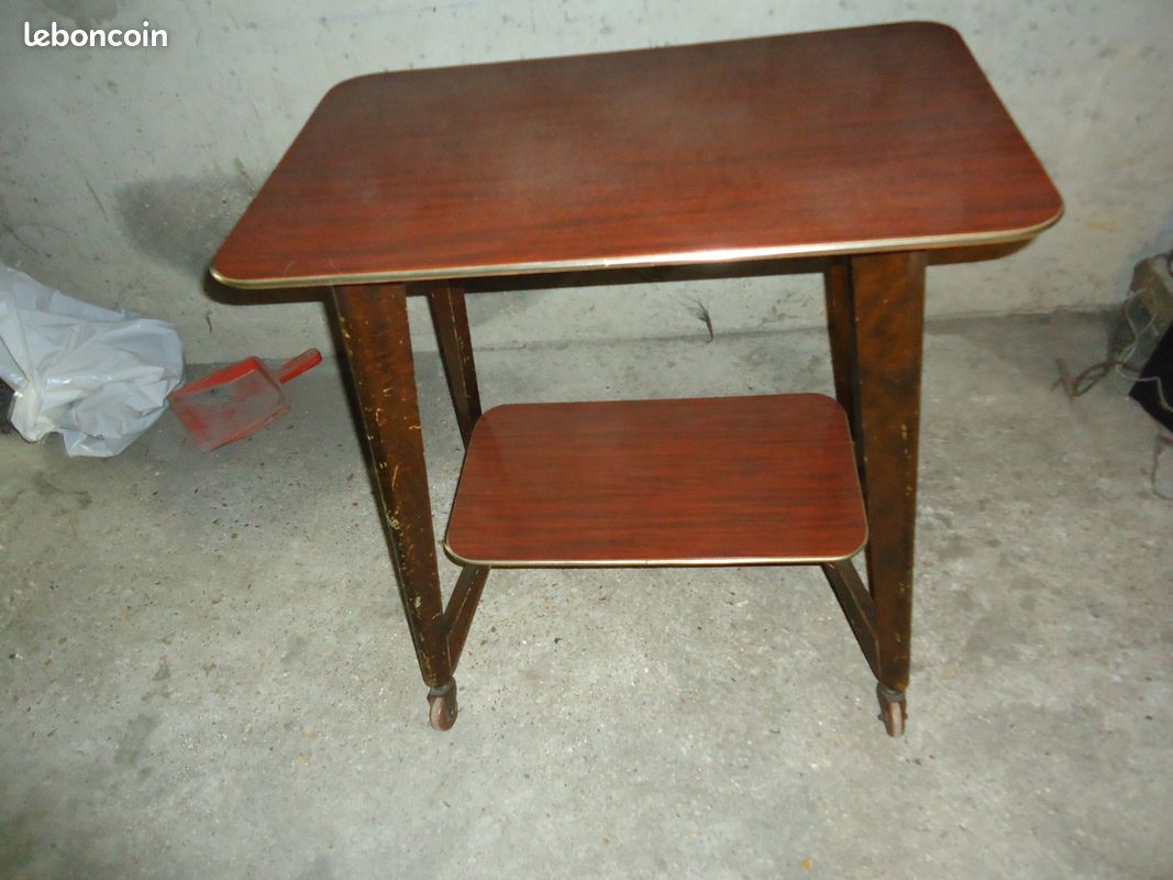Table télévision 1970 (image 1)