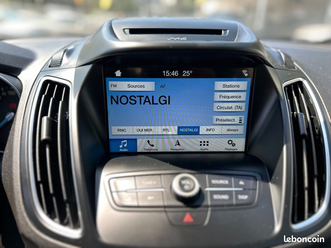 FORD C-Max Titanium 1.5 TDCi 120 cv {RADAR ARR - TOIT PANORAMIQUE} (image 20)