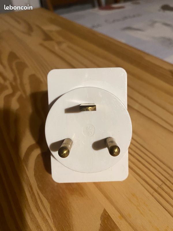 Adaptateur 2 prises 16A vers prise 20A (image 2)