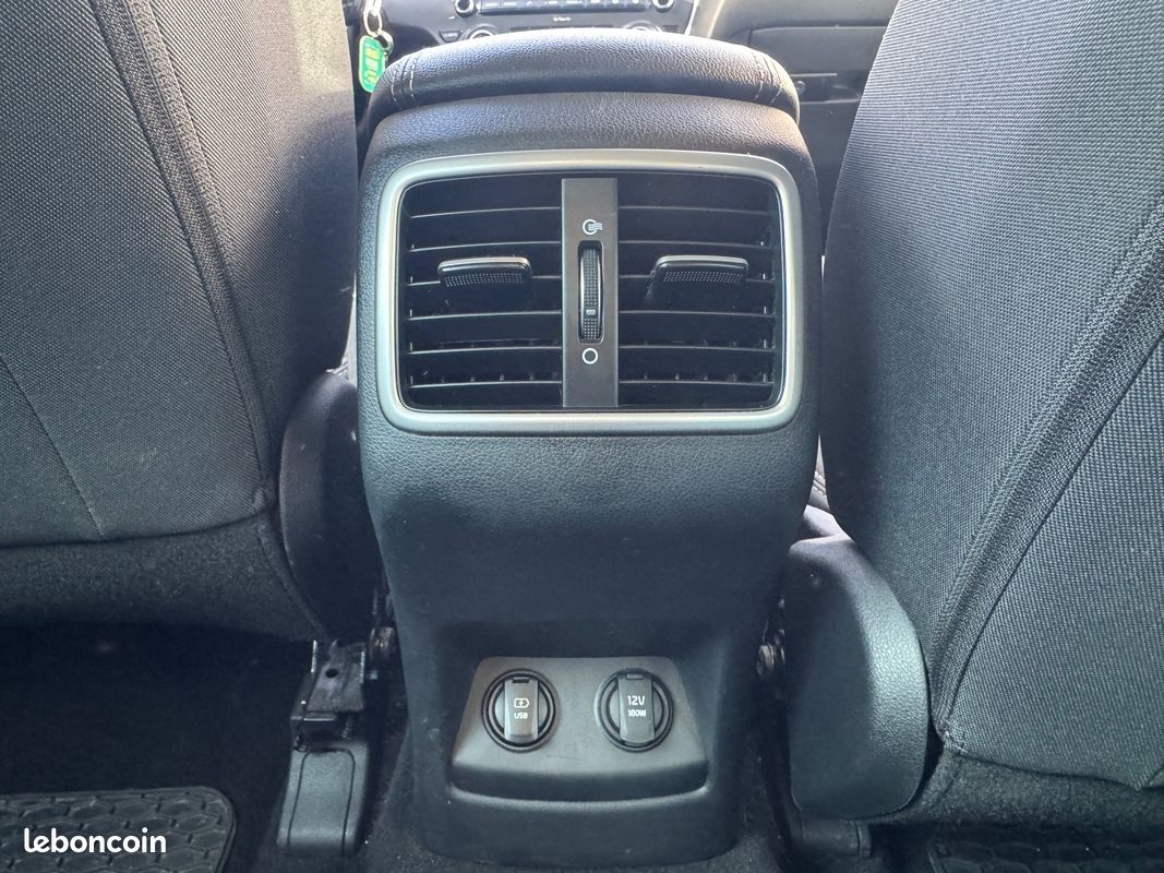 KIA Sportage 1.7 CRDI 140CH PRO ACTIVE 4X2 DCT BVA – CAMÉRA DE RECUL – APPLE CARPLAY – DRIVE MODE (image 28)