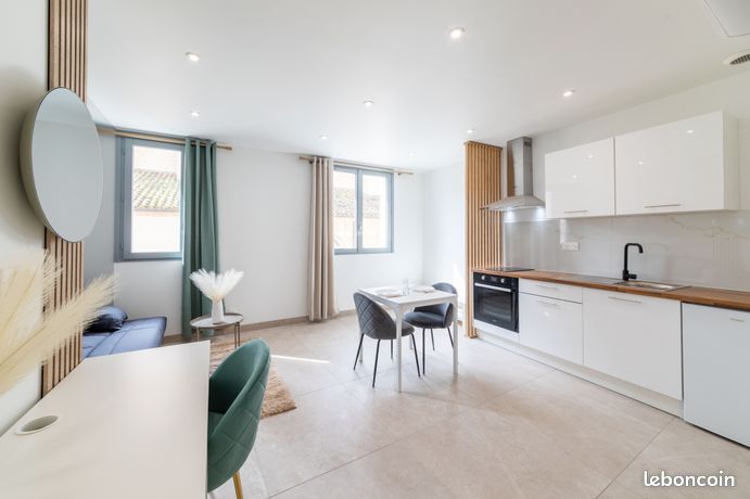 Studio 1 pièce 25 m²