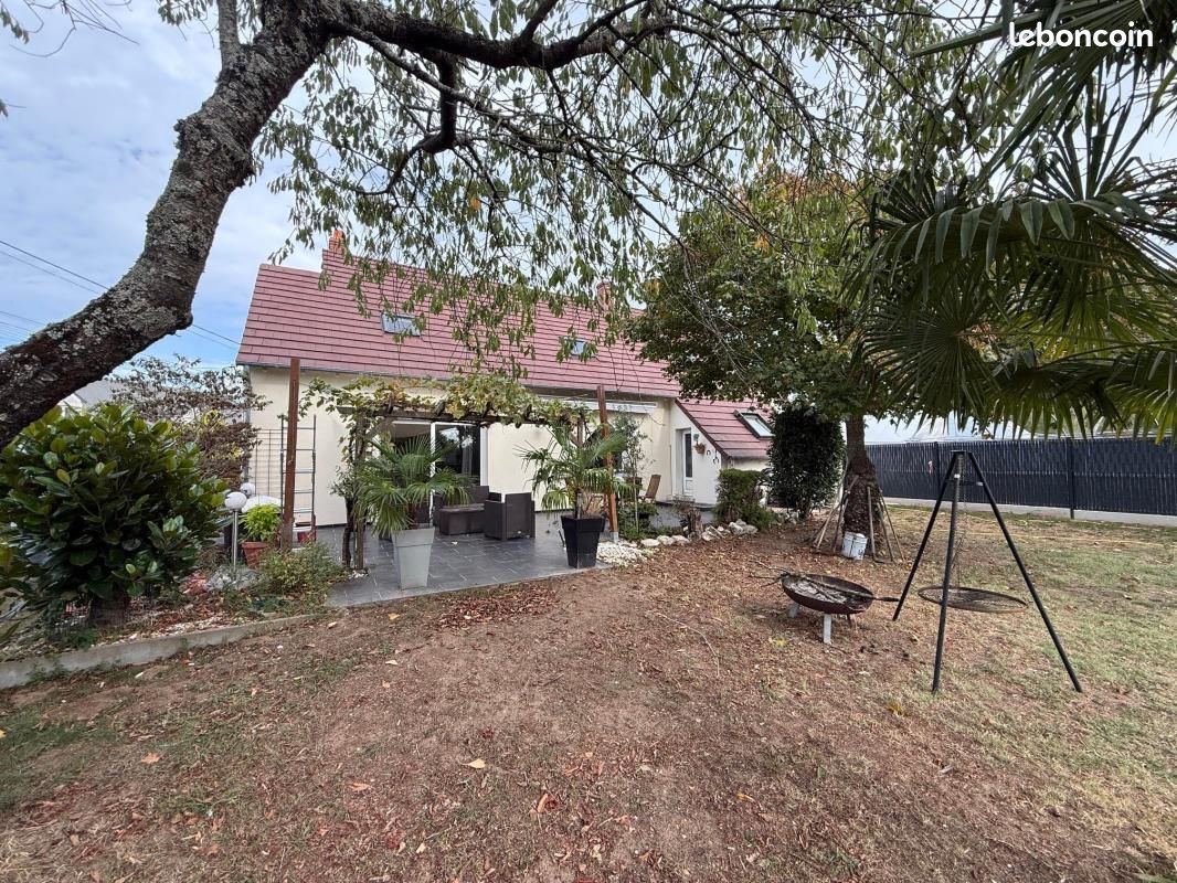 Maison 6 pièces 135 m² · à Saint-Denis-en-Val · 135 m² · 367 500 €