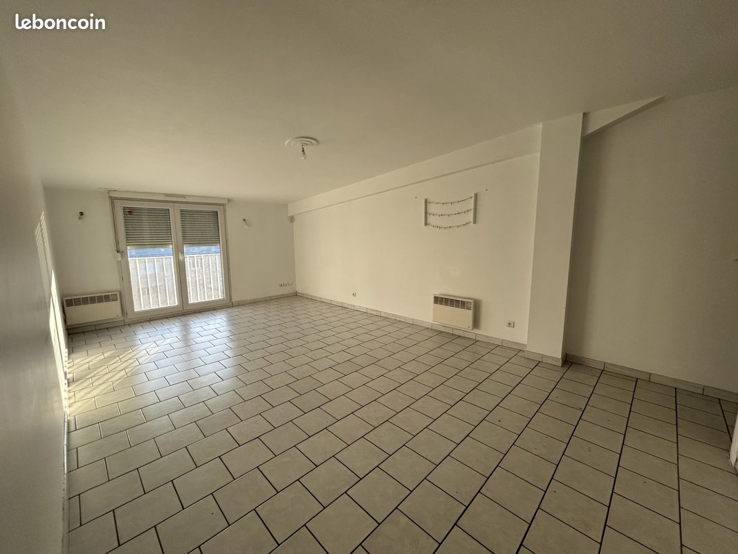 Appartement 4 pièces 86 m² · à Épernay · 86 m² · 678 €