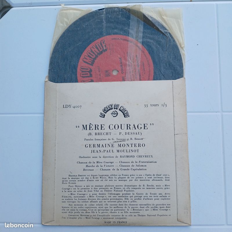 Vinyl EP "Mère Courage" de Brecht et Dessau chanté par Germaine Monteiro, le chant du monde 1952 (image 2)
