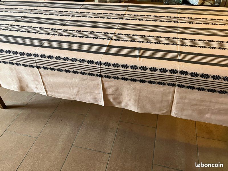 Grande nappe rose et gris/noir (image 4)