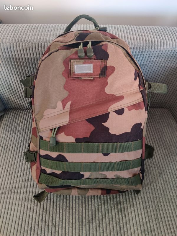 Sac a dos militaire 45 litres (image 1)