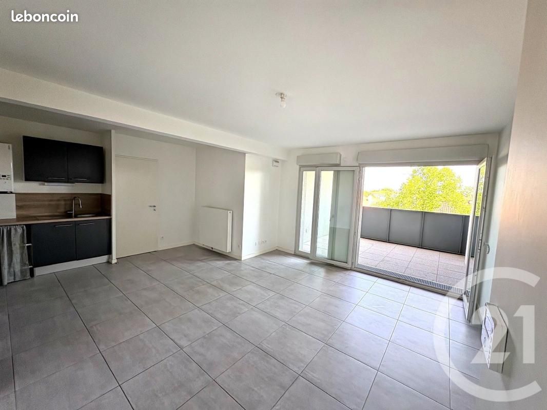 Appartement 3 pièces 65 m² · à Tournefeuille · 65 m² · 900 €