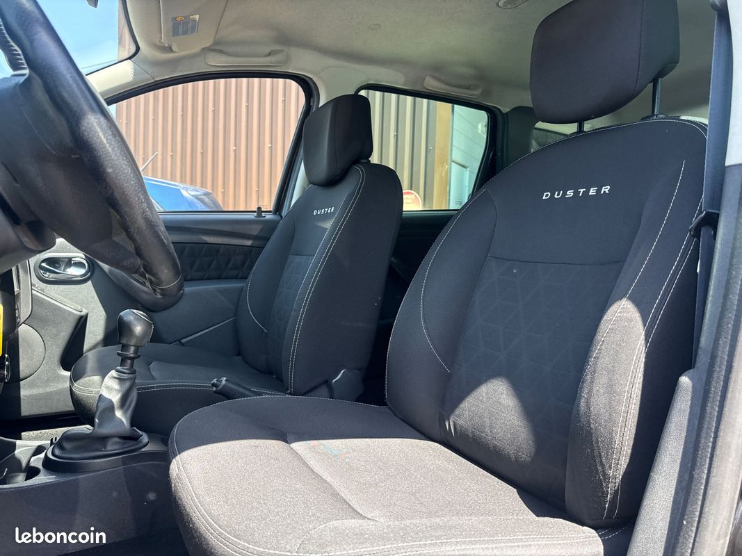 Dacia duster 1.5 dci 110 ambiance 4x4 (image 8)