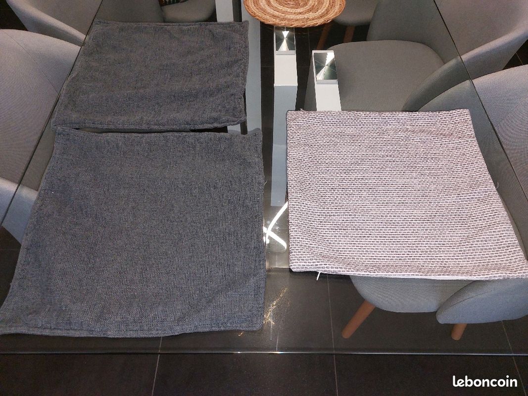 Housse de coussins grises lot de 3 (image 1)