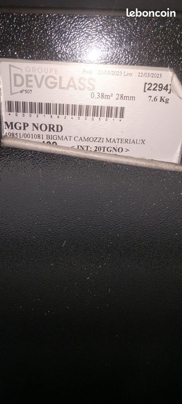 Fenetre neuve 105x60 pvc gris ral 7016 + grille defense 90e (image 4)