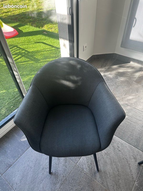 Chaise de salle à manger (image 1)
