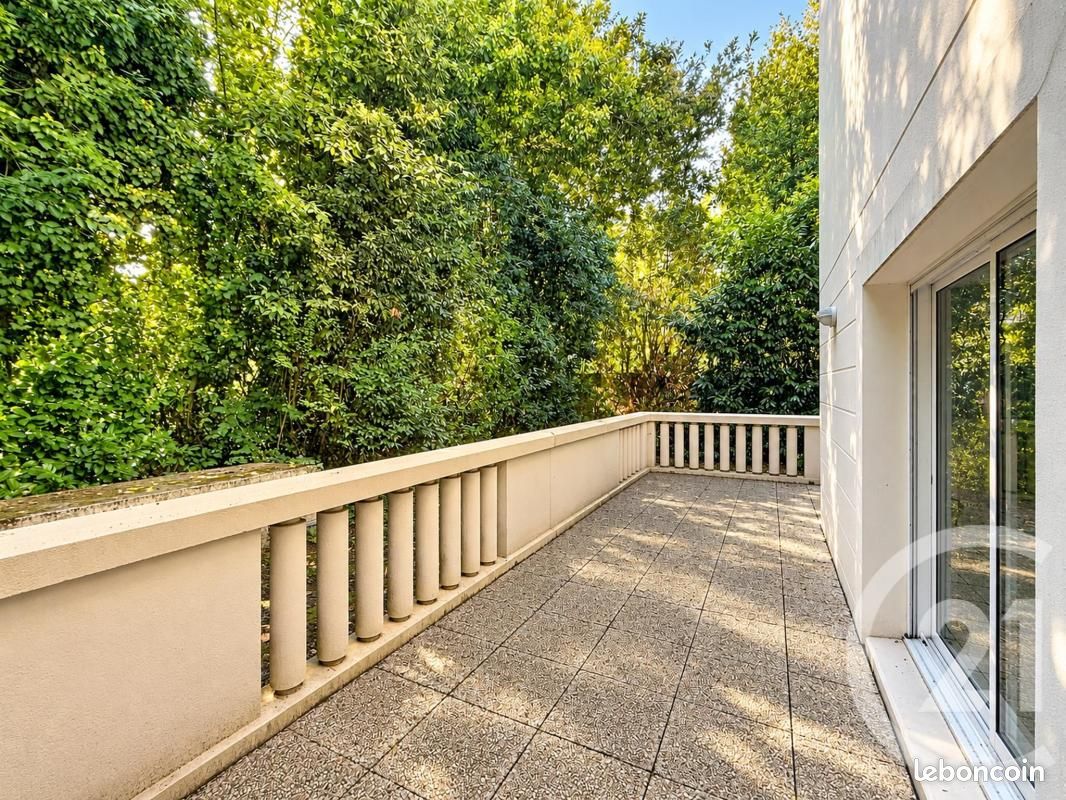 Appartement 3 pièces 66 m² · à Bordeaux · 66 m² · 290 000 €