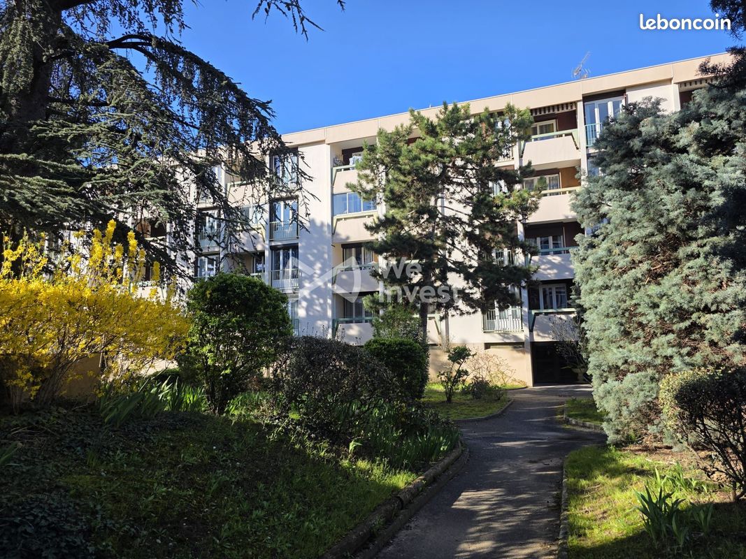 Appartement 4 pièces 82 m² · à Guilherand-Granges · 82 m² · 170 000 €