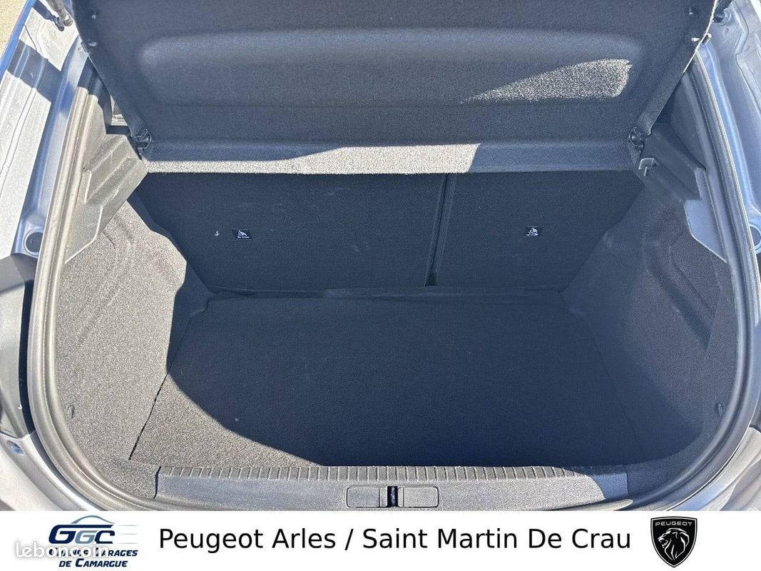 PEUGEOT 208 Hybrid 110 e-DCS6 GT (image 6)