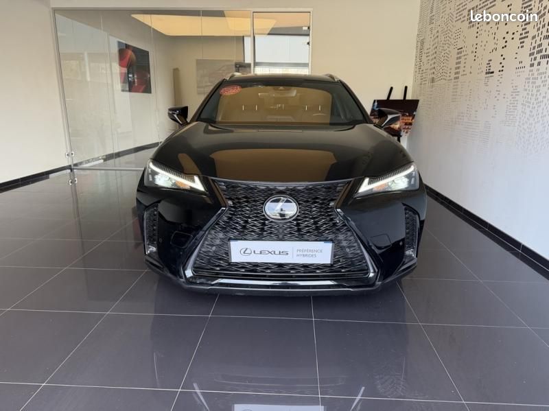 Lexus UX 250h F SPORT Design 2WD (image 4)