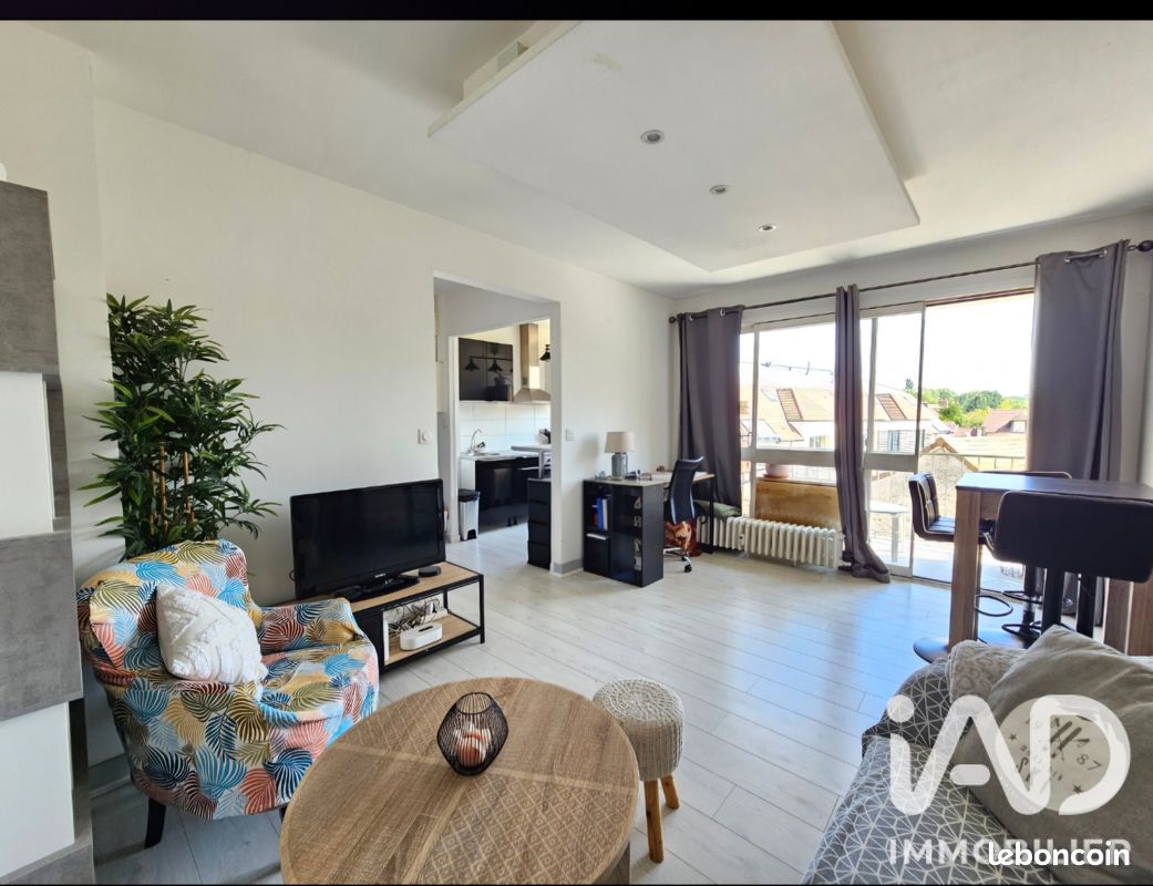 Appartement 3 pièces 51 m² · à Épernon · 51 m² · 137 000 €