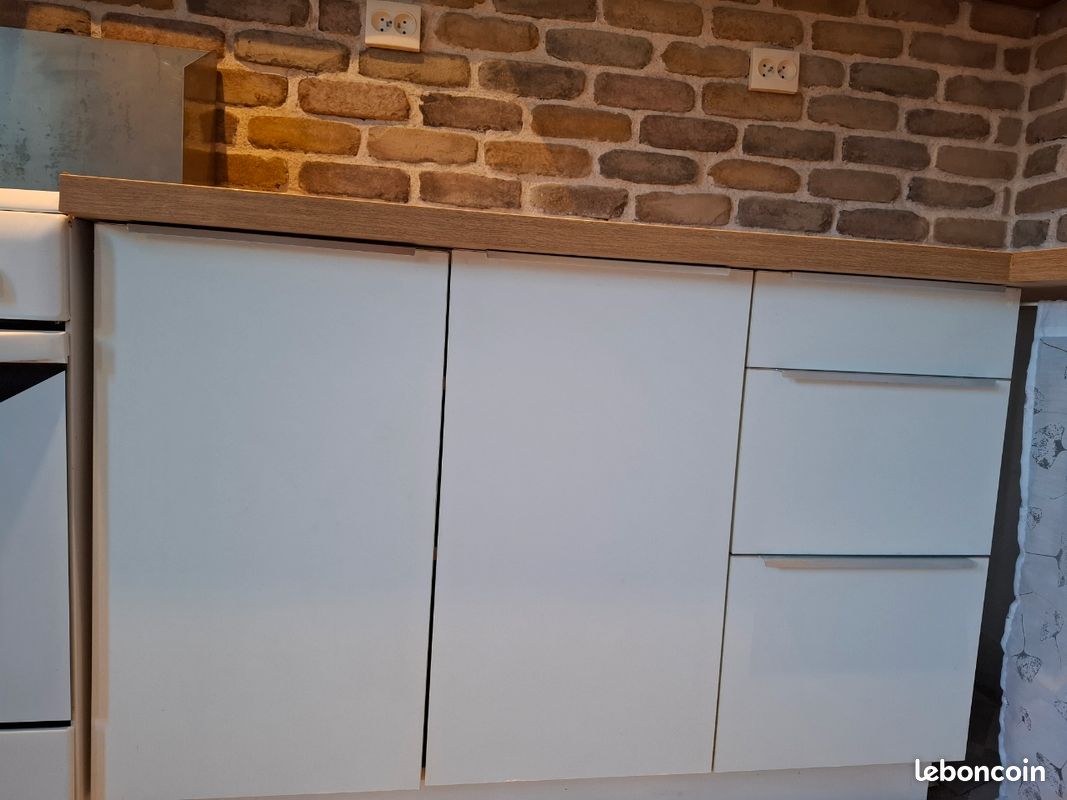 Cuisine blanche simple (image 9)