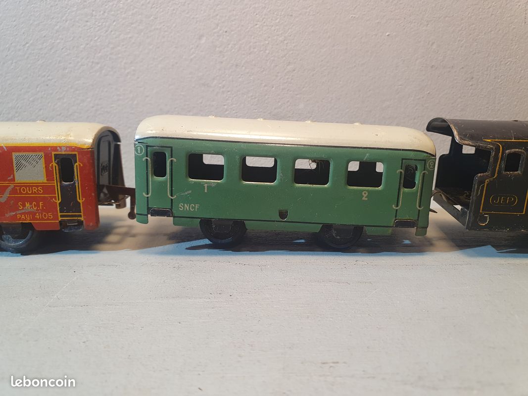 JOUET DE PARIS 1925 Train Mignon 12 rails tôle 4 wagons carrosserie