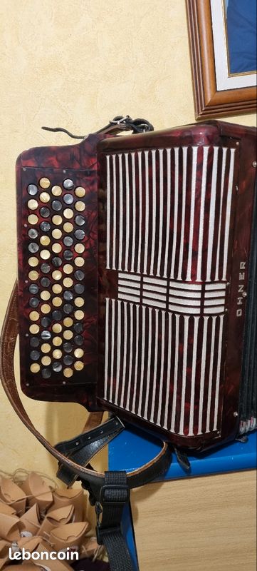 Accordeon hohner Sirena III (image 4)