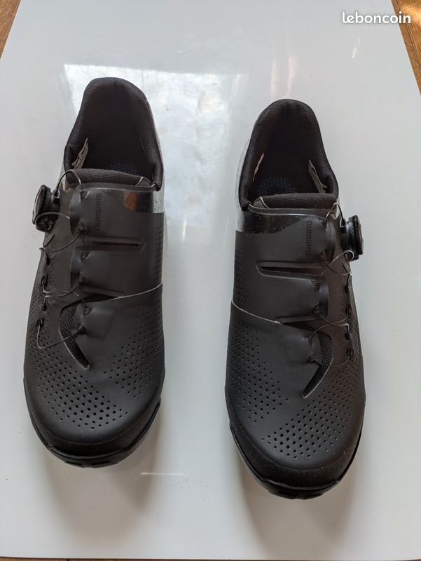 Chaussures Vélo Shimano XC3 Taille 42 (image 1)