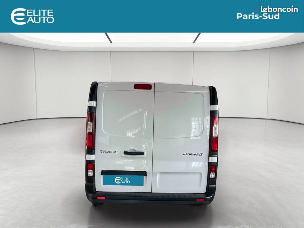 Renault trafic fgn l1h1 2800 kg blue dci 110 confort (image 7)