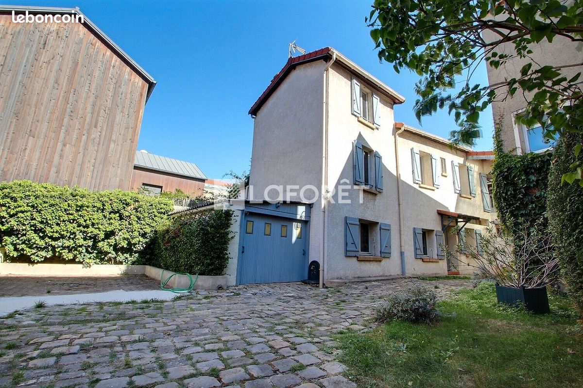 Maison 6 pièces 109 m² · à Nanterre · 109 m² · 840 000 €