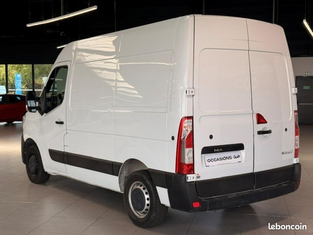 Renault Master Fg F3300 L1H2 2.3 Blue dCi 135ch Confort Euro6E 17900HT (image 7)