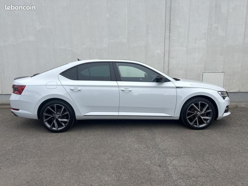 Skoda Superb 1.4 TSI PHEV 218ch Sportline DSG6 (image 8)