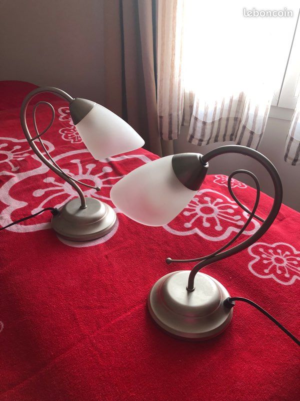 Lampe de chevet (image 1)
