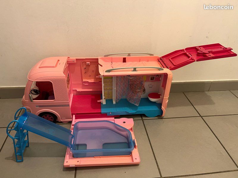 Camping car Barbie (image 3)