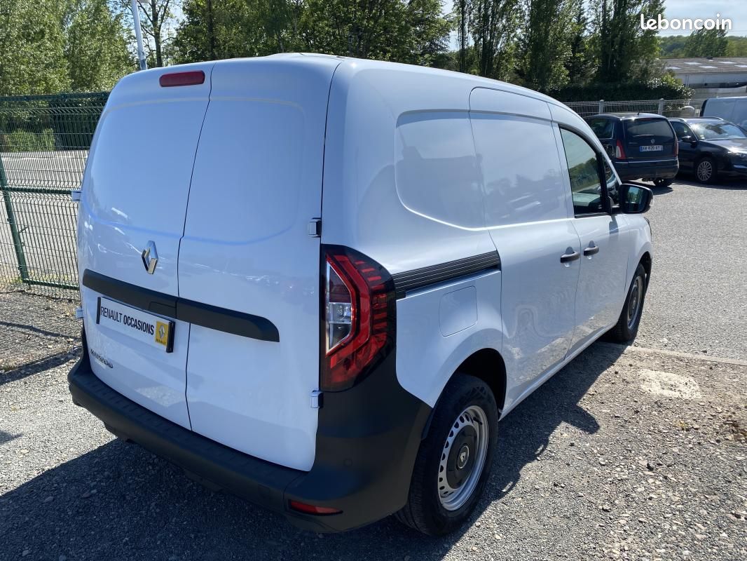Renault Kangoo 3 VAN BLUE DCI 115 EDC GRAND CONFORT (image 3)