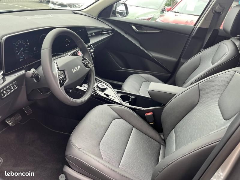 Kia Niro 1.6 GDi 129ch HEV Premium DCT6 (image 9)